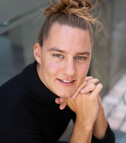 Künstlerportrait des Darstellers Steffen Gerstle