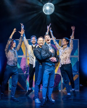 Der Cast von "Operette für zwei schwule Tenöre"