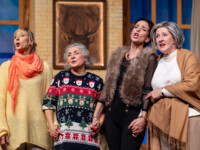Szenenfoto der weihnachtlichen Revue 